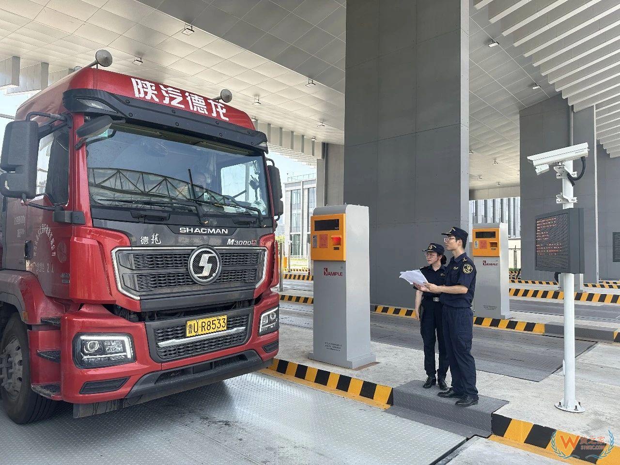 保稅區(qū)轉(zhuǎn)口貿(mào)易操作流程,稅區(qū)轉(zhuǎn)口貿(mào)易交什么稅